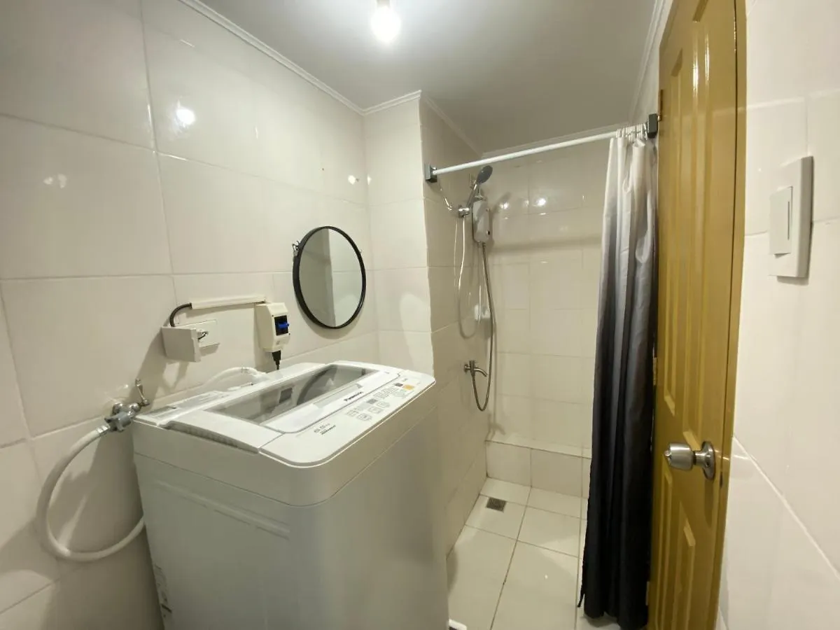 Apartment 8 Spatial 2Br Condo Within The City With Pool, Wifi & Netflix Davao Philippines