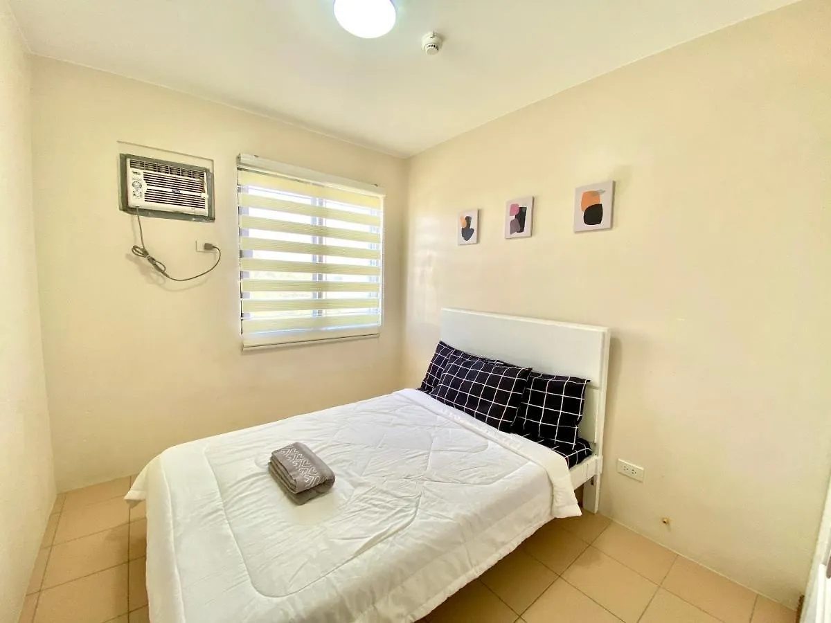 Apartment 8 Spatial 2Br Condo Within The City With Pool, Wifi & Netflix Davao